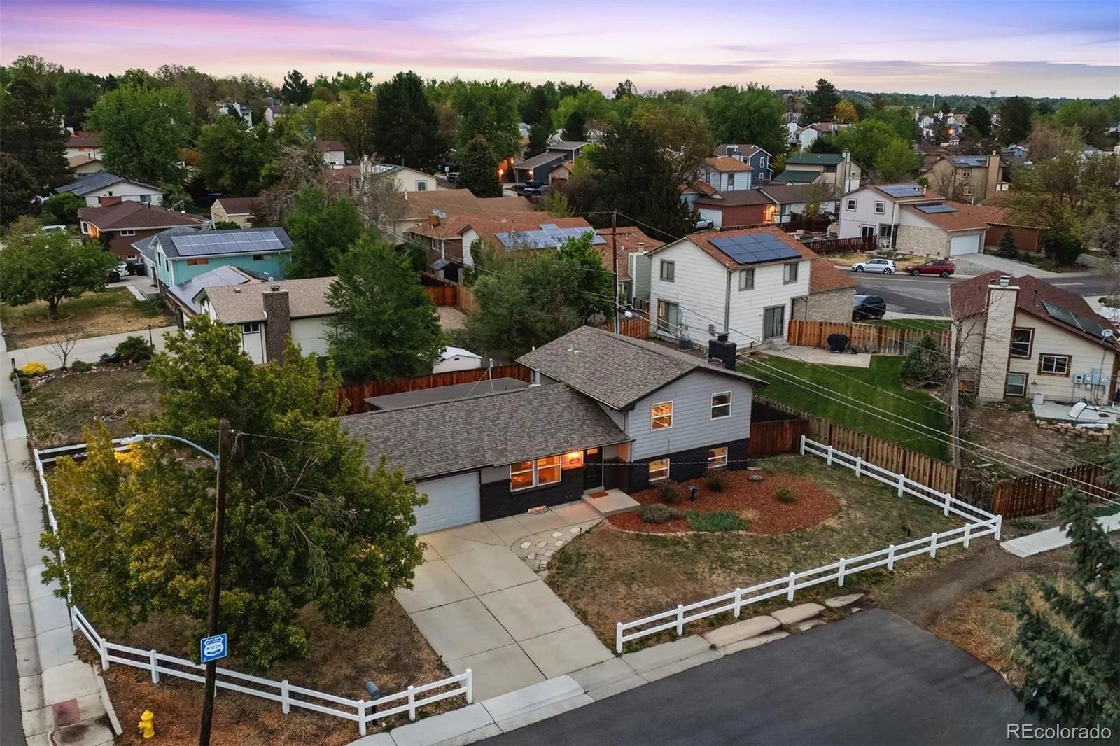 6089 W 70th Avenue Arvada CO 80003 MLS #REC3571841 05102026140415 1600 49