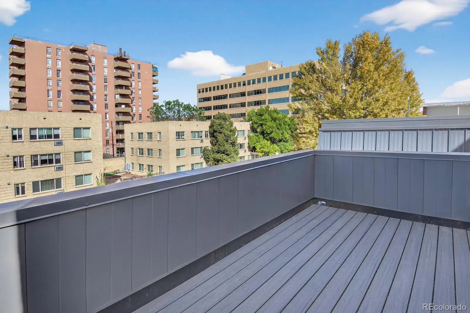 09242025012754 1600 24