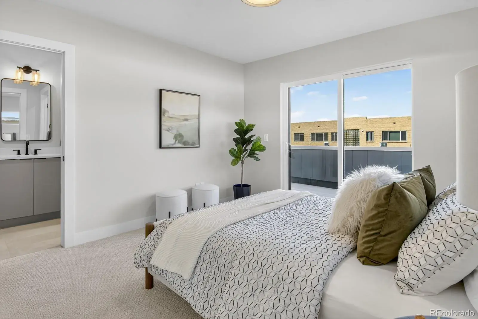 09242025012754 1600 25