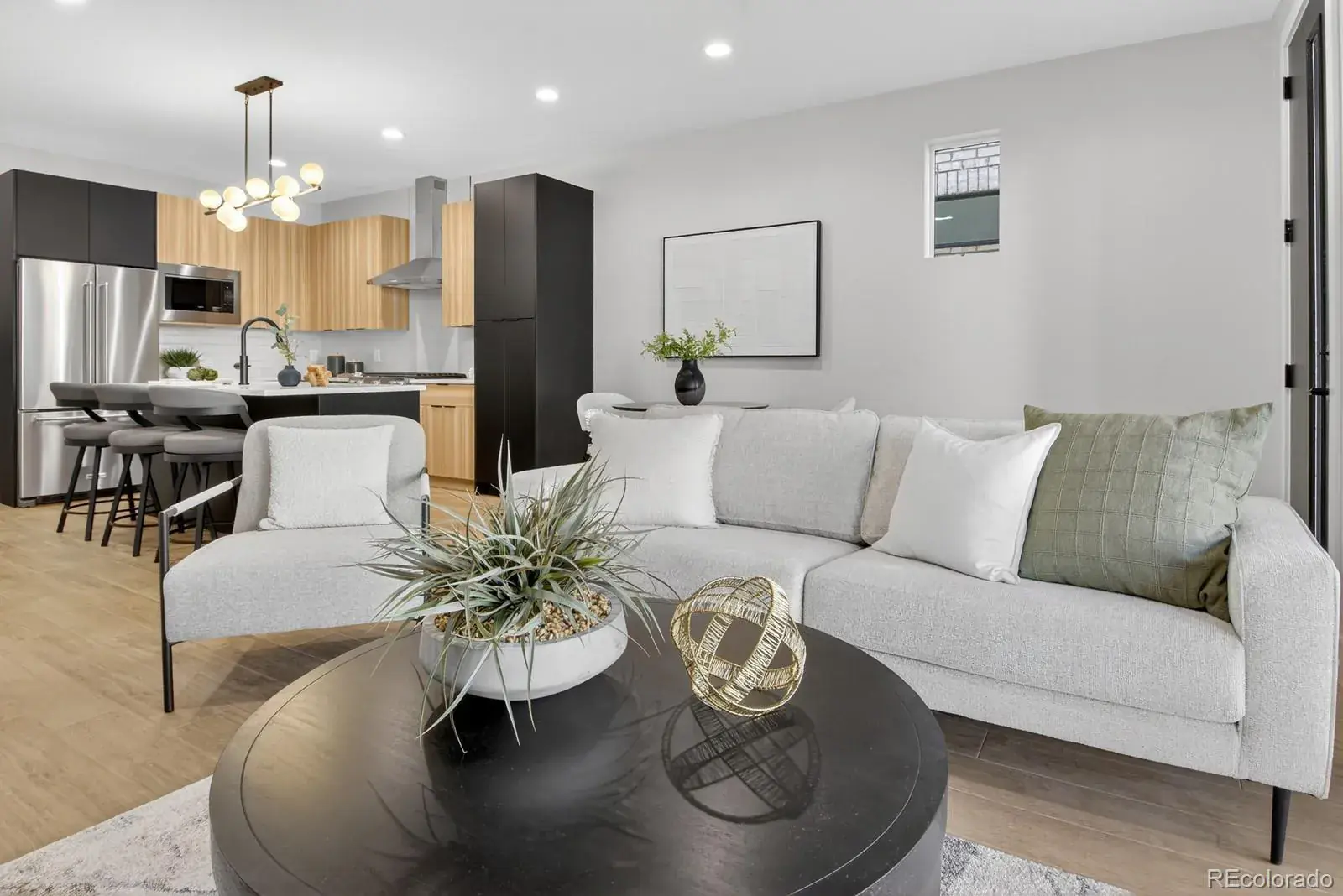 09242025012754 1600 8