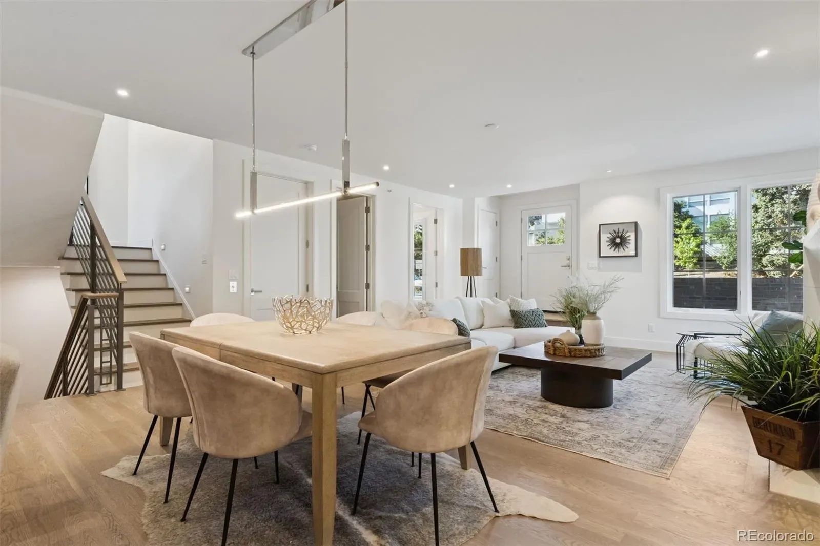 03272026194437 1600 8