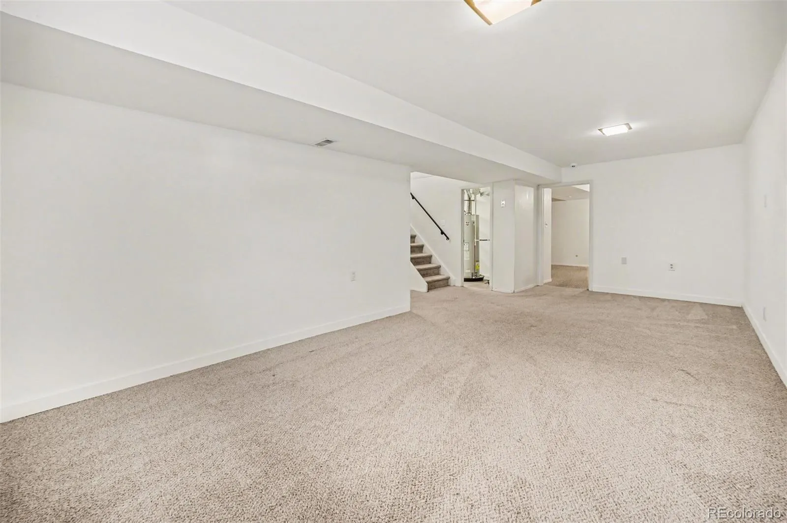 04092026152556 1600 18