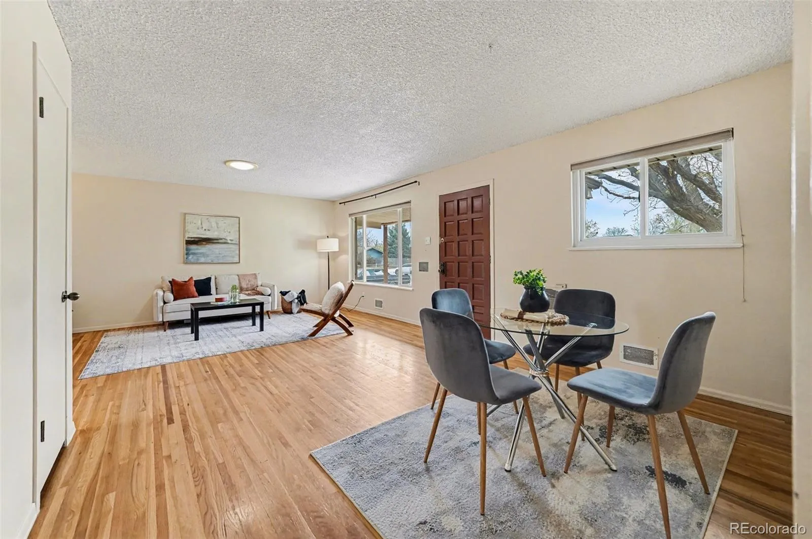 04092026152556 1600 6