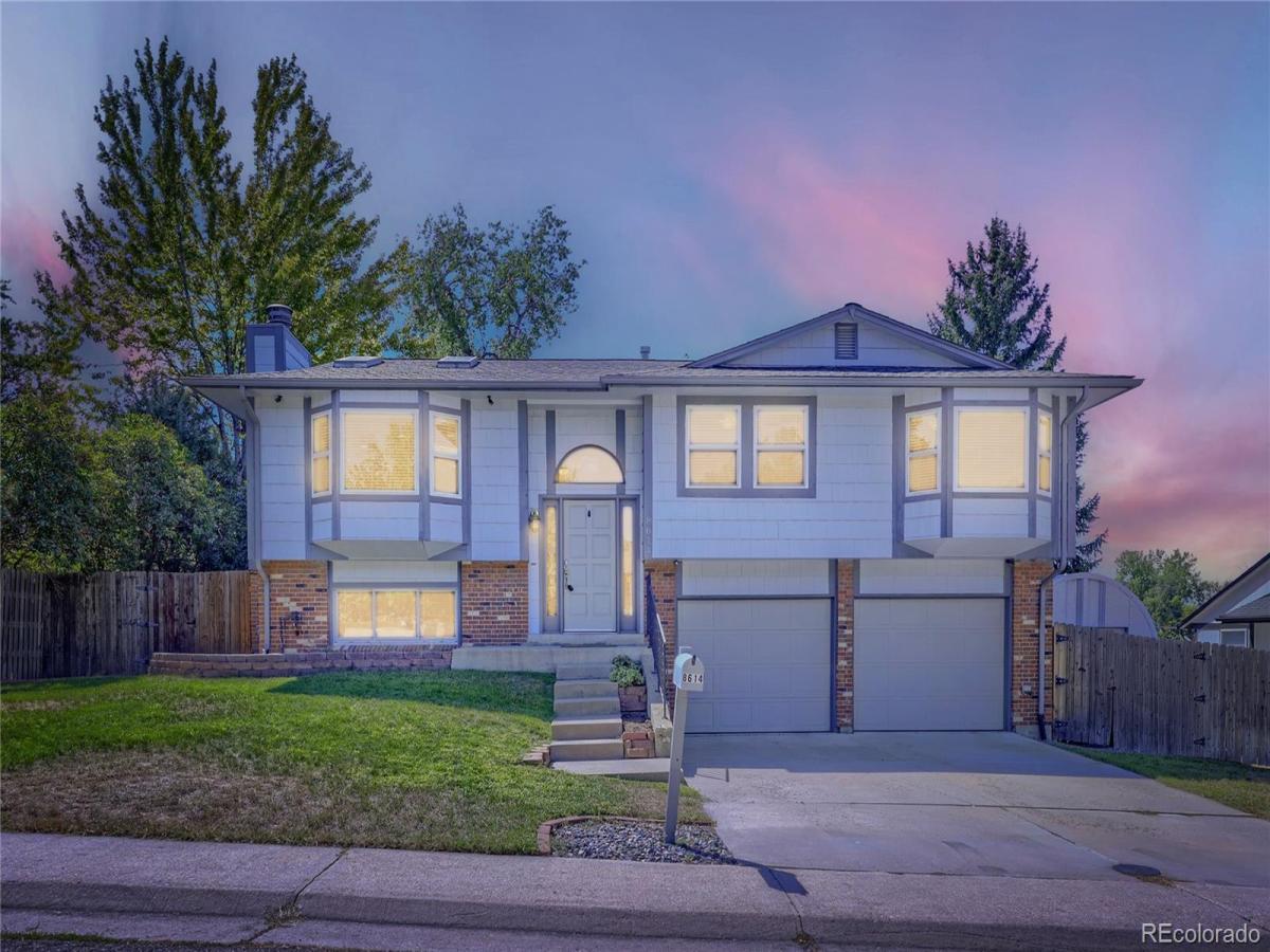 8614 W 65th Place Arvada CO 80004 | MLS #REC3578729 MLS #REC3578729 image #0