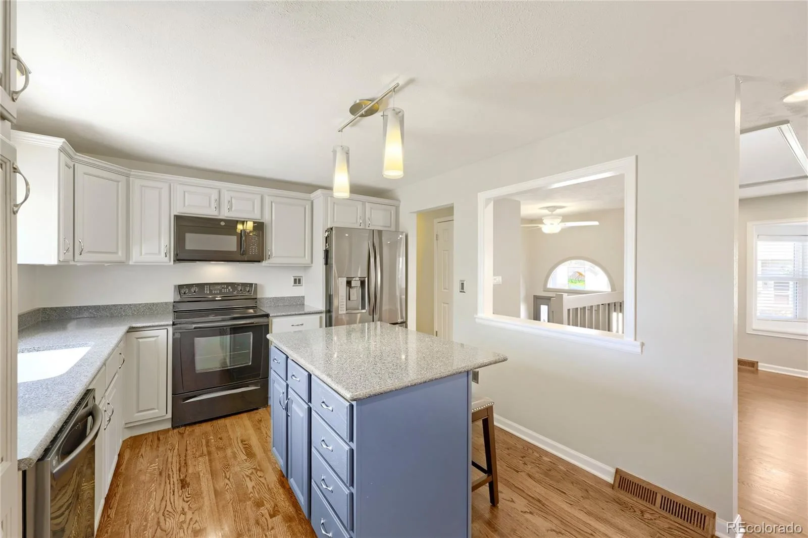 8614 W 65th Place Arvada CO 80004 | MLS #REC3578729 08252026012445 1600 11