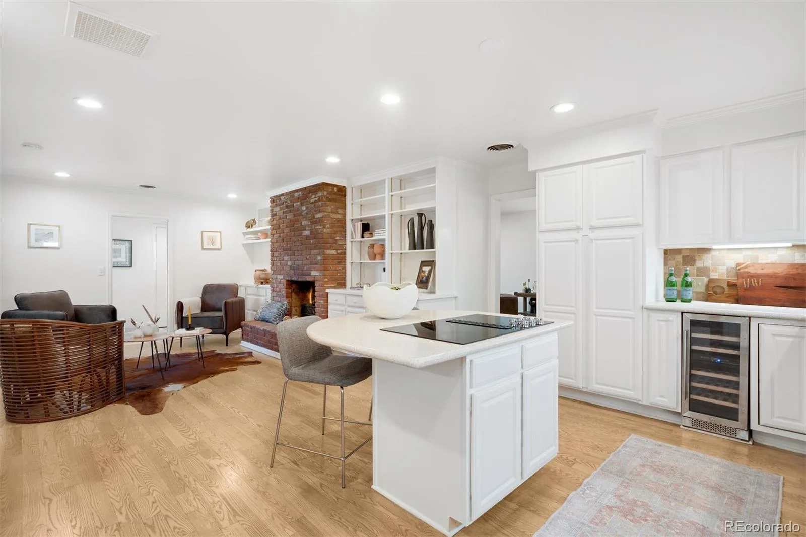 2290 E Columbia Place Denver CO 80210 | MLS #REC3579124 07312026194024 1600 16