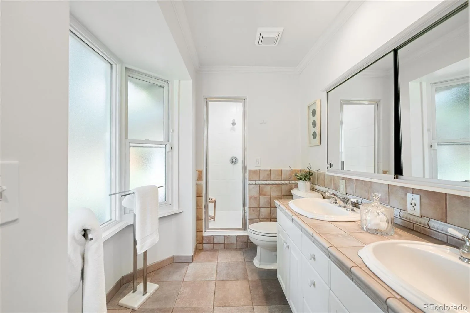 2290 E Columbia Place Denver CO 80210 | MLS #REC3579124 07312026194024 1600 21