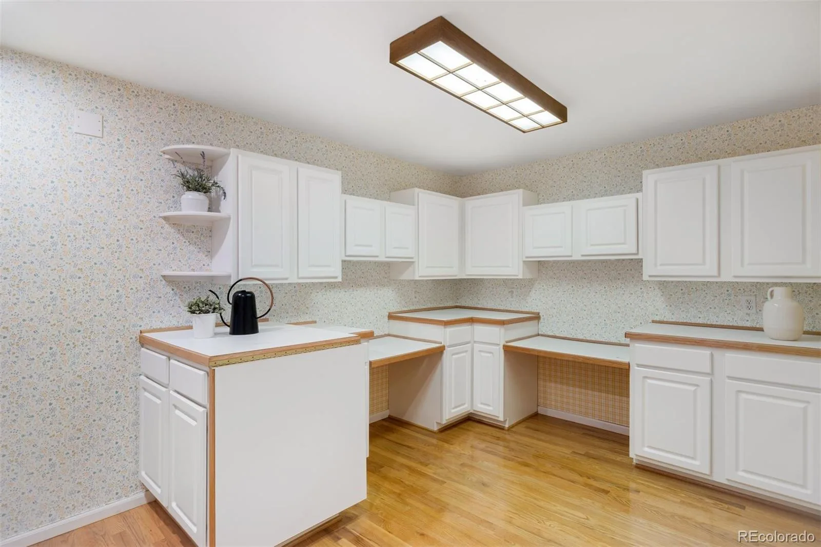 2290 E Columbia Place Denver CO 80210 | MLS #REC3579124 07312026194024 1600 32