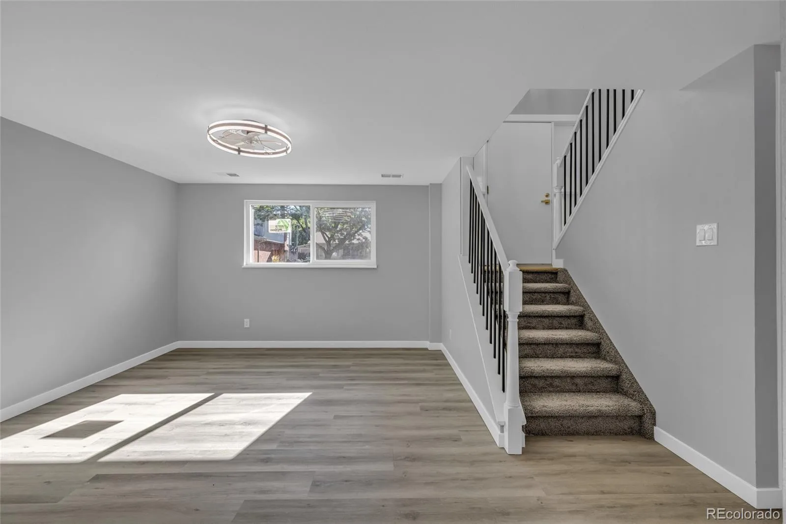 2189 S Coors Circle Lakewood CO 80228 | MLS #REC3580312 09232026084023 1600 21