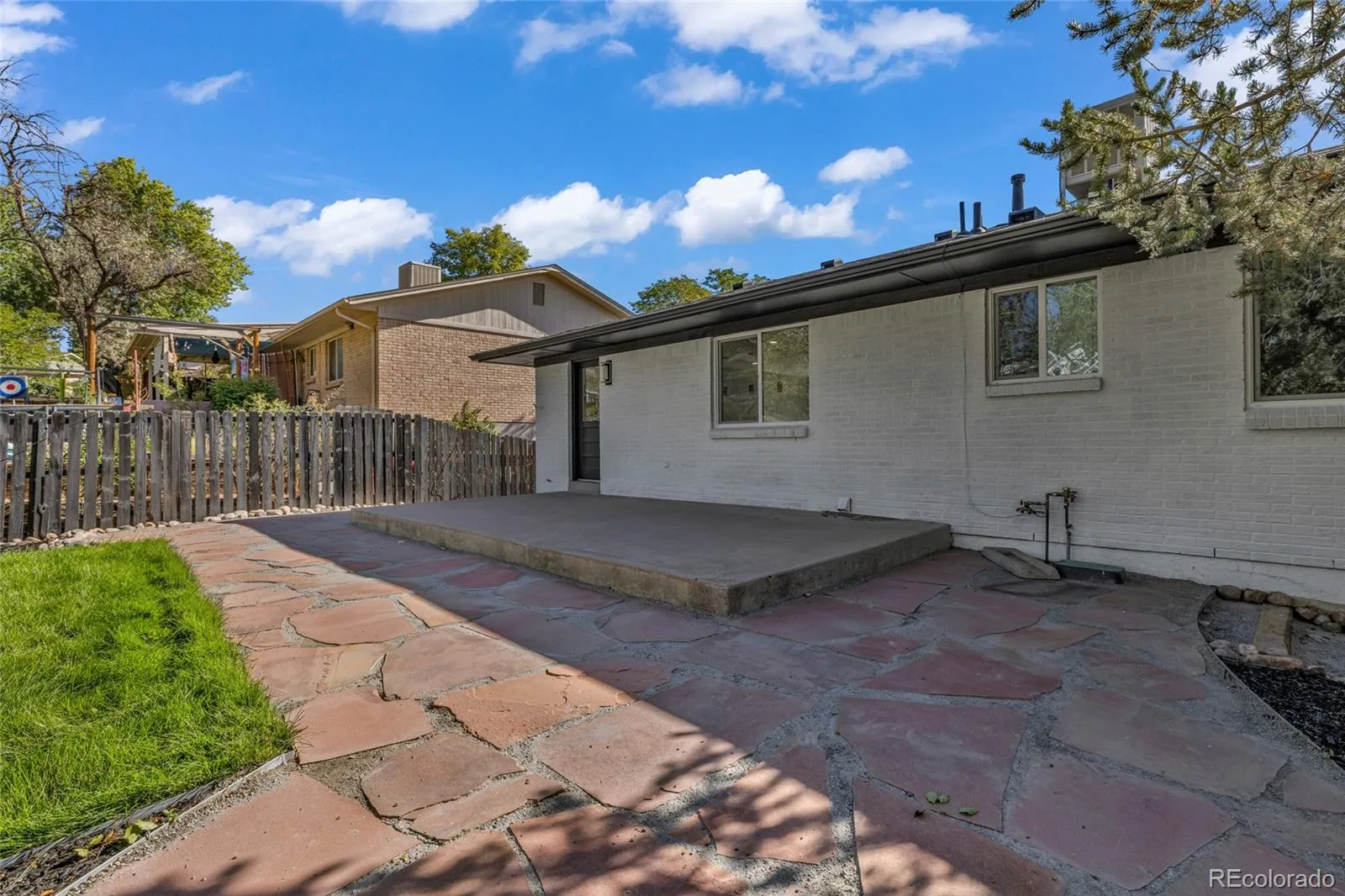 2189 S Coors Circle Lakewood CO 80228 | MLS #REC3580312 09232026084023 1600 27