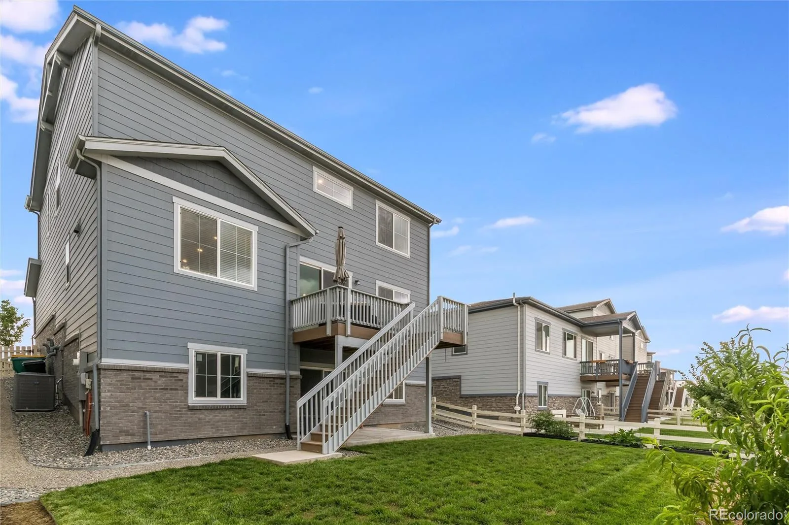 7376 S White Crow Way Aurora CO 80016 | MLS #REC3580993 07242026155537 1600 32