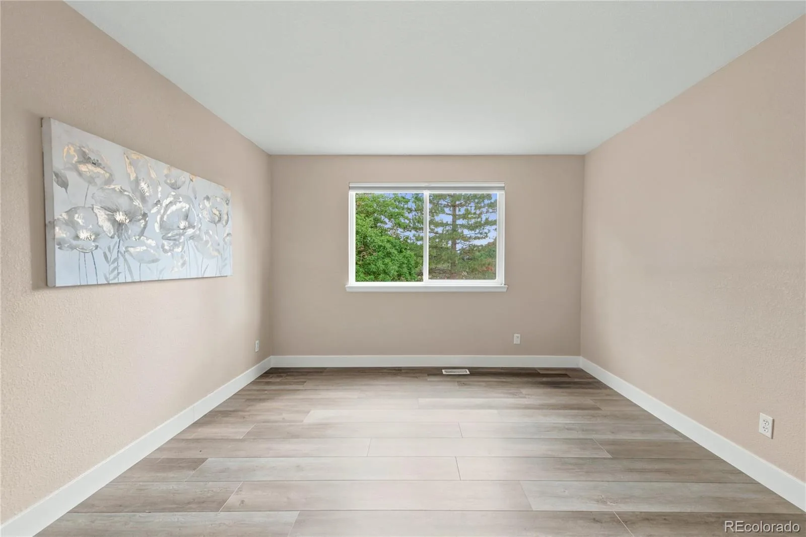 10355 Sparrow Hawk Court Highlands Ranch CO 80129 | MLS #REC3581279 08032026144124 1600 27