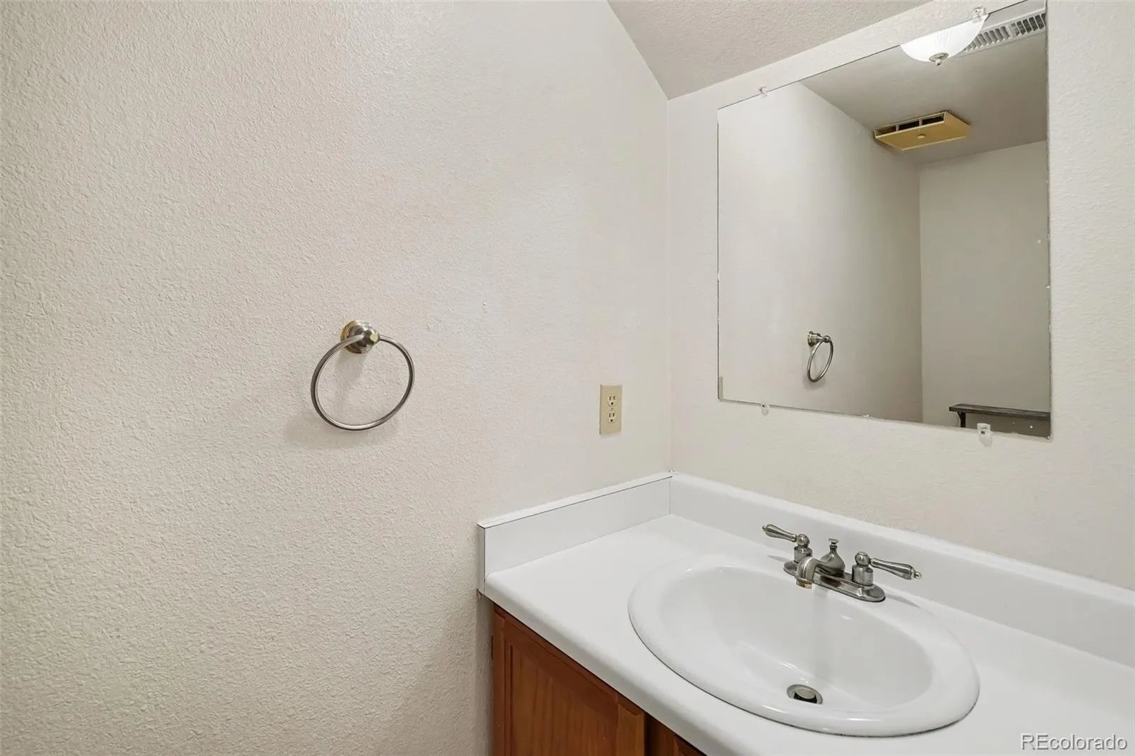 8106 Gray Court #468 Arvada CO 80003 | MLS #REC3582150 08282026202358 1600 11