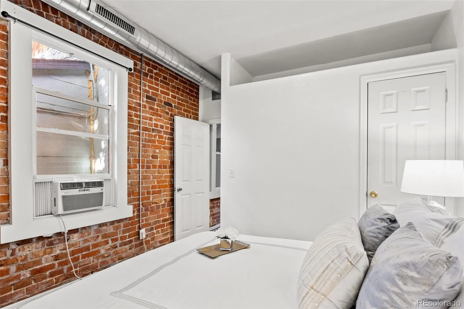 321-323 Inca Street Denver CO 80223 MLS #REC3582476 05132026010734 1600 13