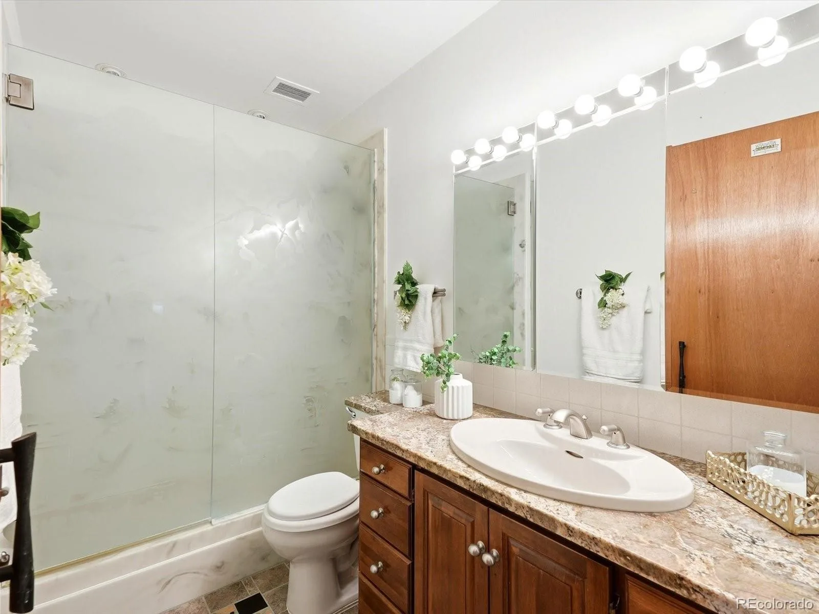 9360 E Center Avenue #2D Denver CO 80247 | MLS #REC3583321 09252026121404 1600 16