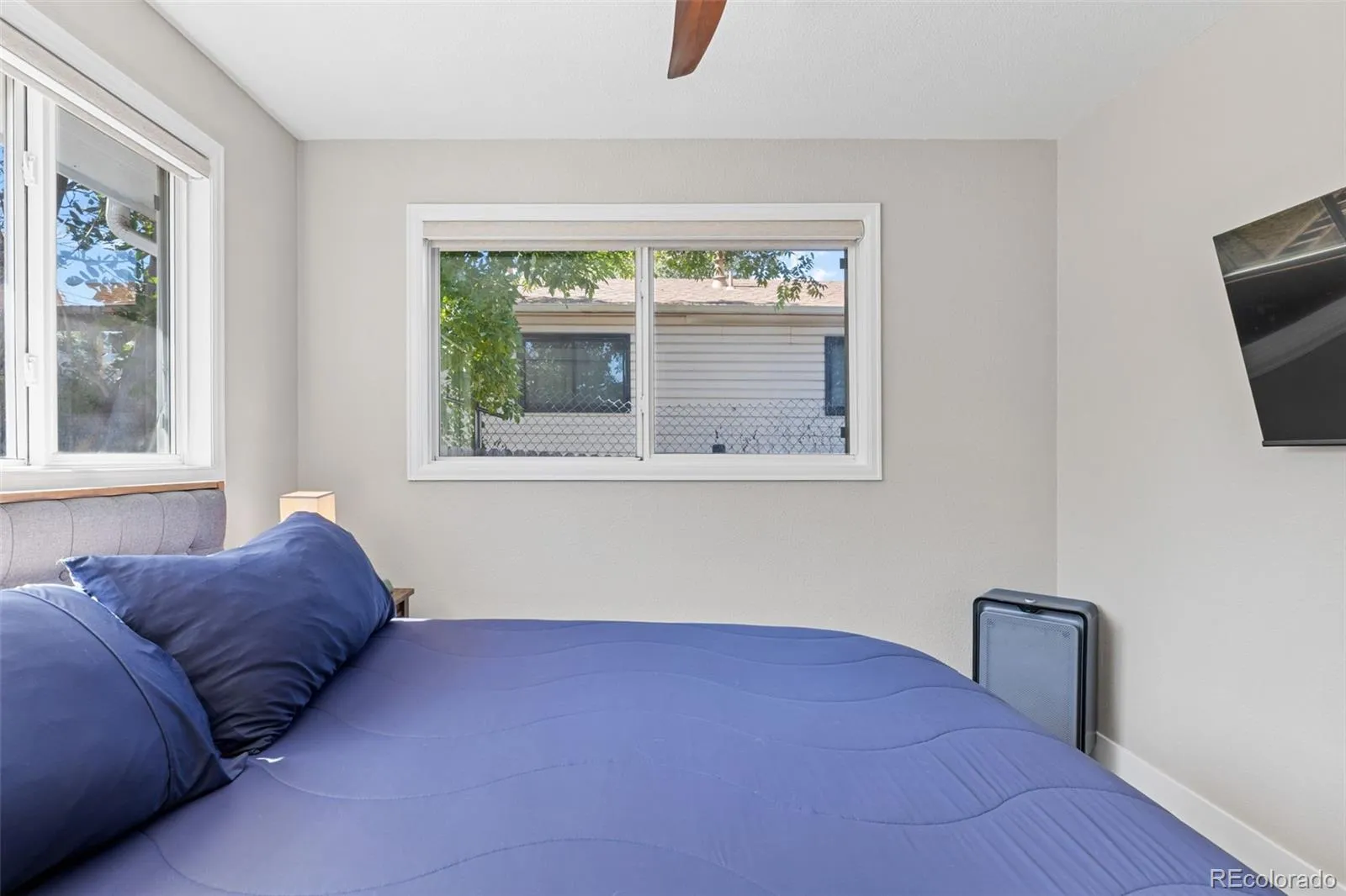 1460 W Alaska Place Denver CO 80223 MLS #REC3584144 05052026190851 1600 27