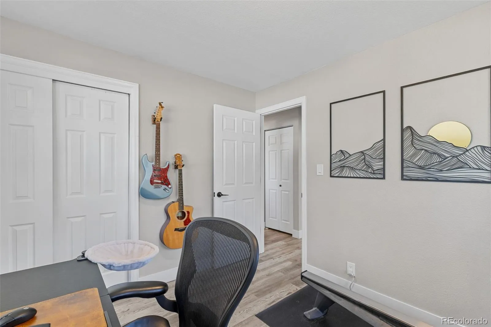1460 W Alaska Place Denver CO 80223 MLS #REC3584144 05052026190851 1600 30
