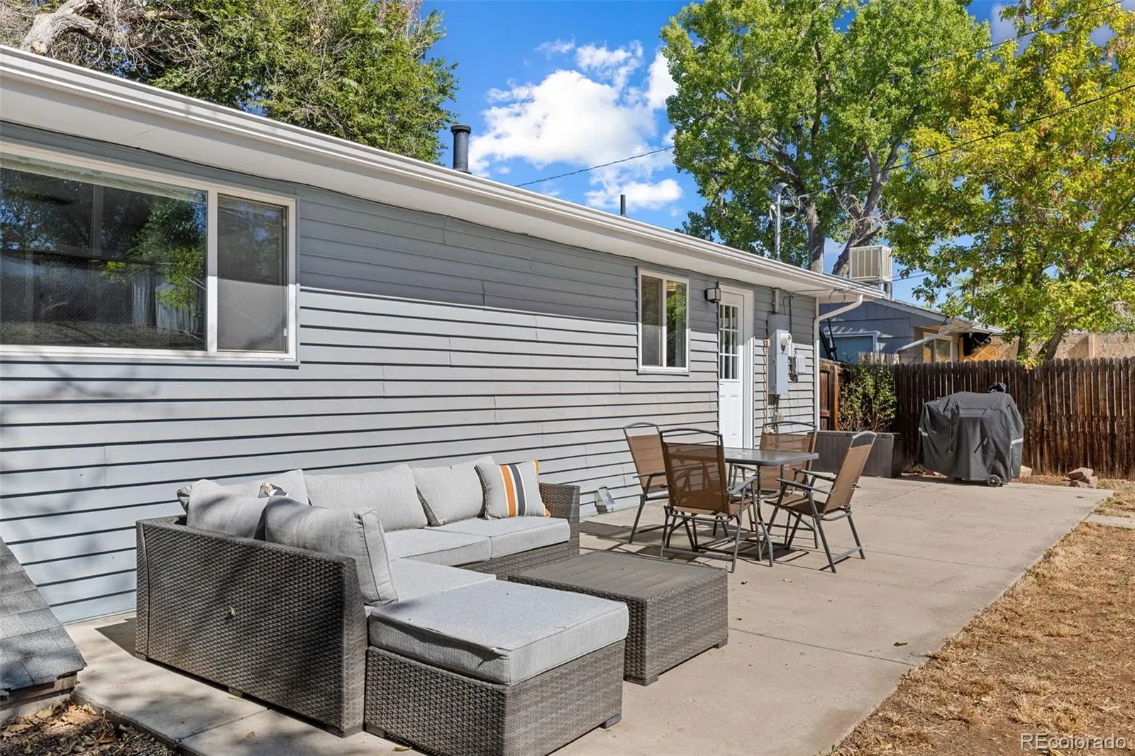 1460 W Alaska Place Denver CO 80223 MLS #REC3584144 05052026190851 1600 39