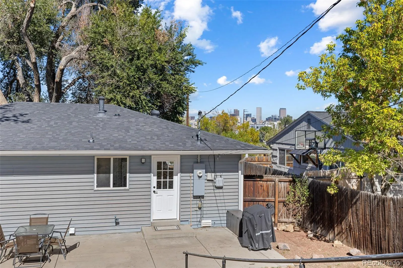 1460 W Alaska Place Denver CO 80223 MLS #REC3584144 05052026190851 1600 40