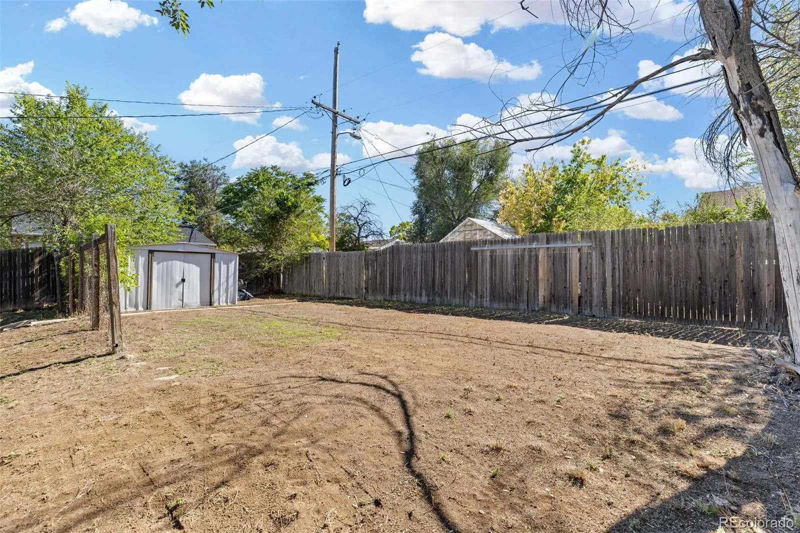 1460 W Alaska Place Denver CO 80223 MLS #REC3584144 05052026190851 1600 44