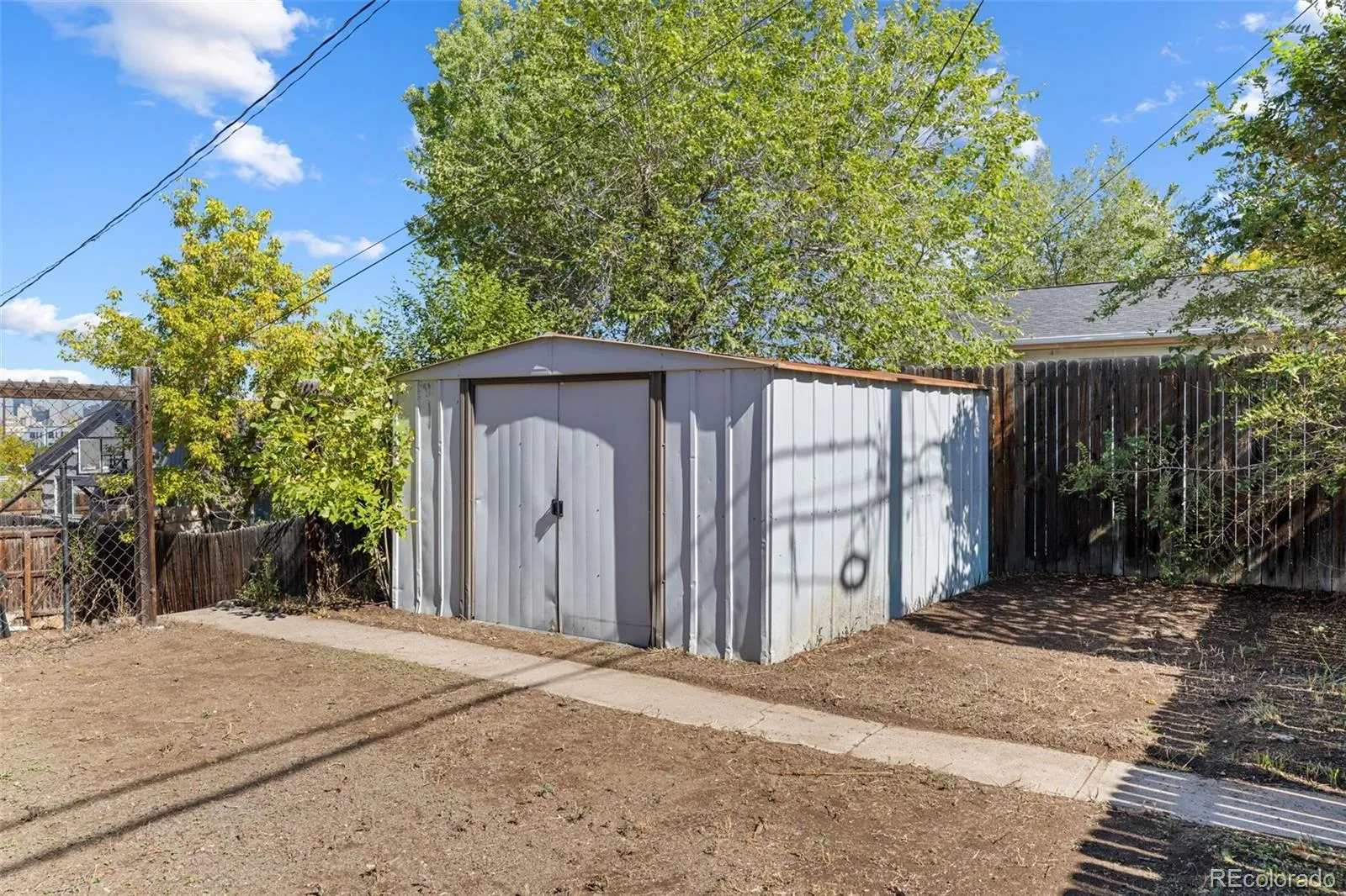 1460 W Alaska Place Denver CO 80223 MLS #REC3584144 05052026190851 1600 47