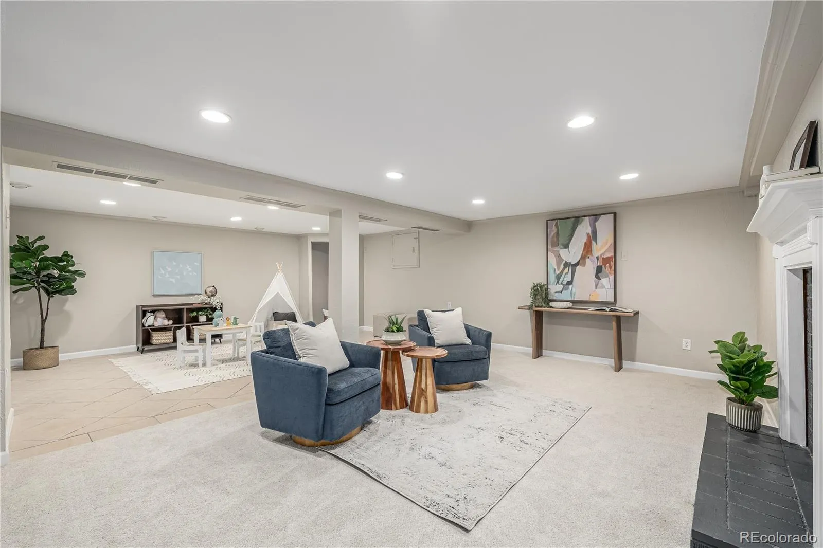 2540 S Jasmine Street Denver CO 80222 MLS #REC3585055 05152026211159 1600 22