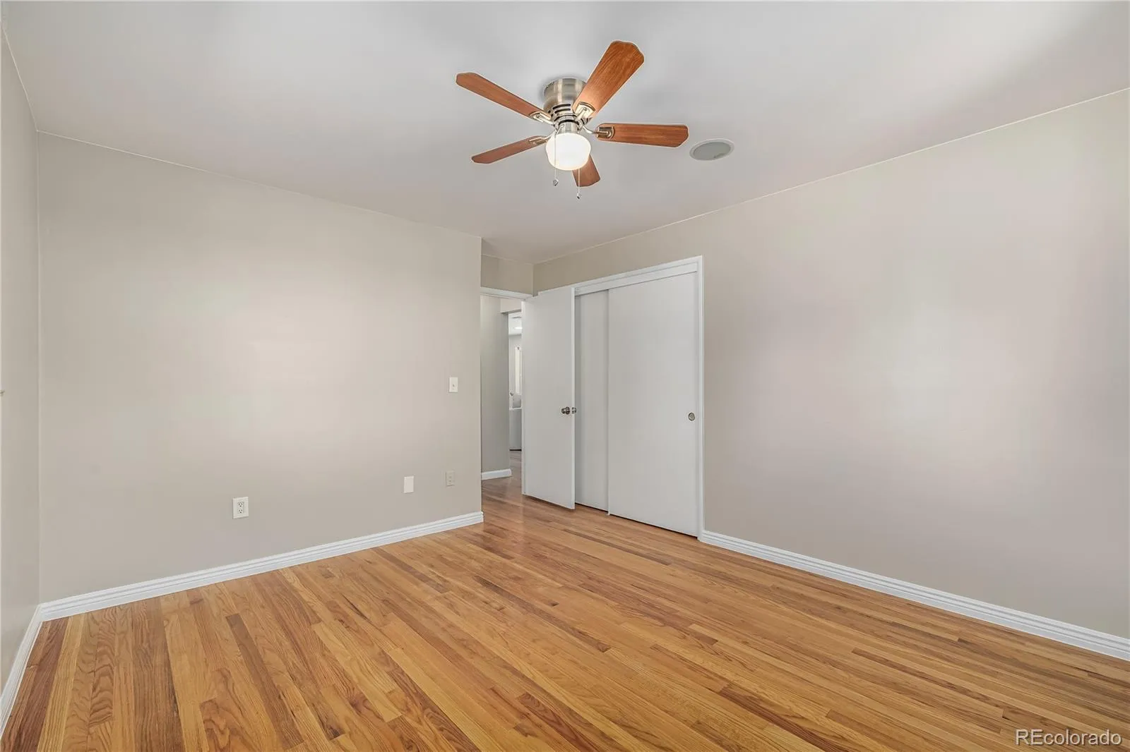 2540 S Jasmine Street Denver CO 80222 MLS #REC3585055 05152026211159 1600 37