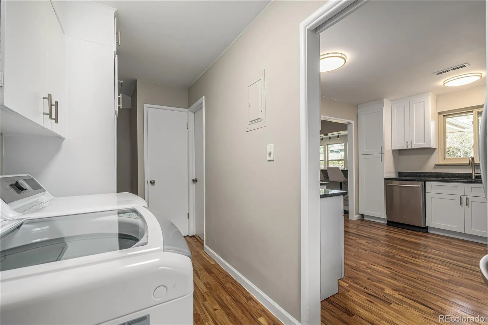 2540 S Jasmine Street Denver CO 80222 MLS #REC3585055 05152026211159 1600 43