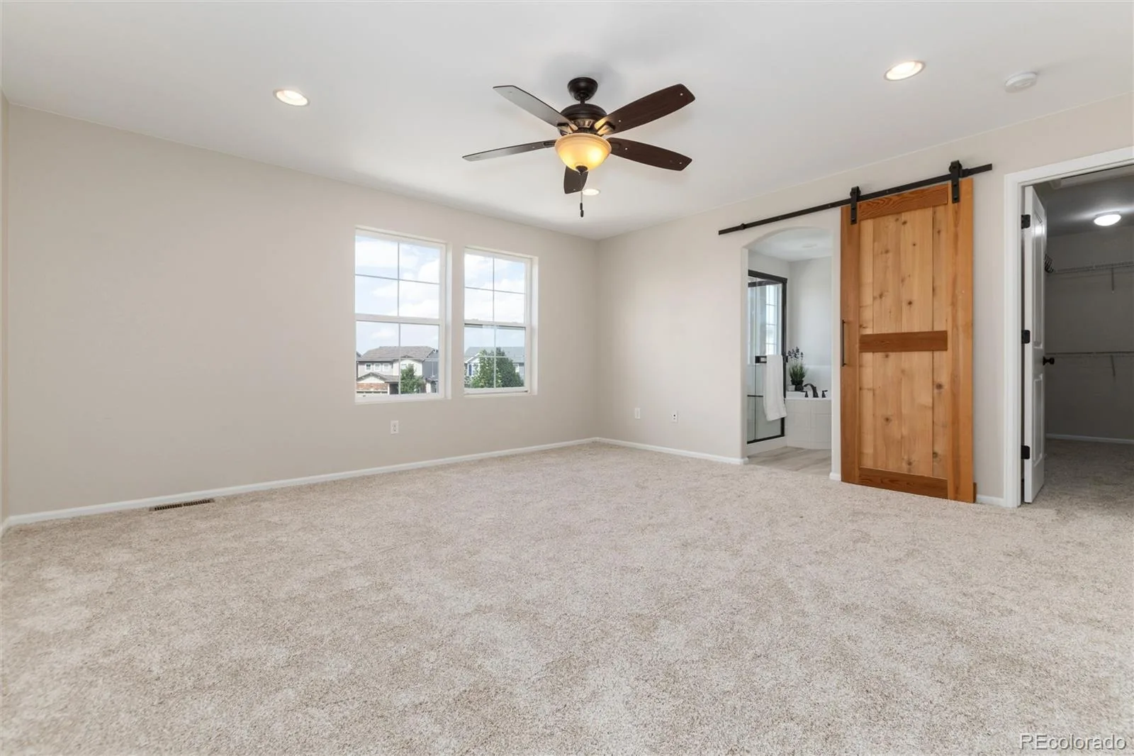 4068 Silver Swan Place Castle Rock CO 80109 | MLS #REC3585136 08292026020847 1600 21