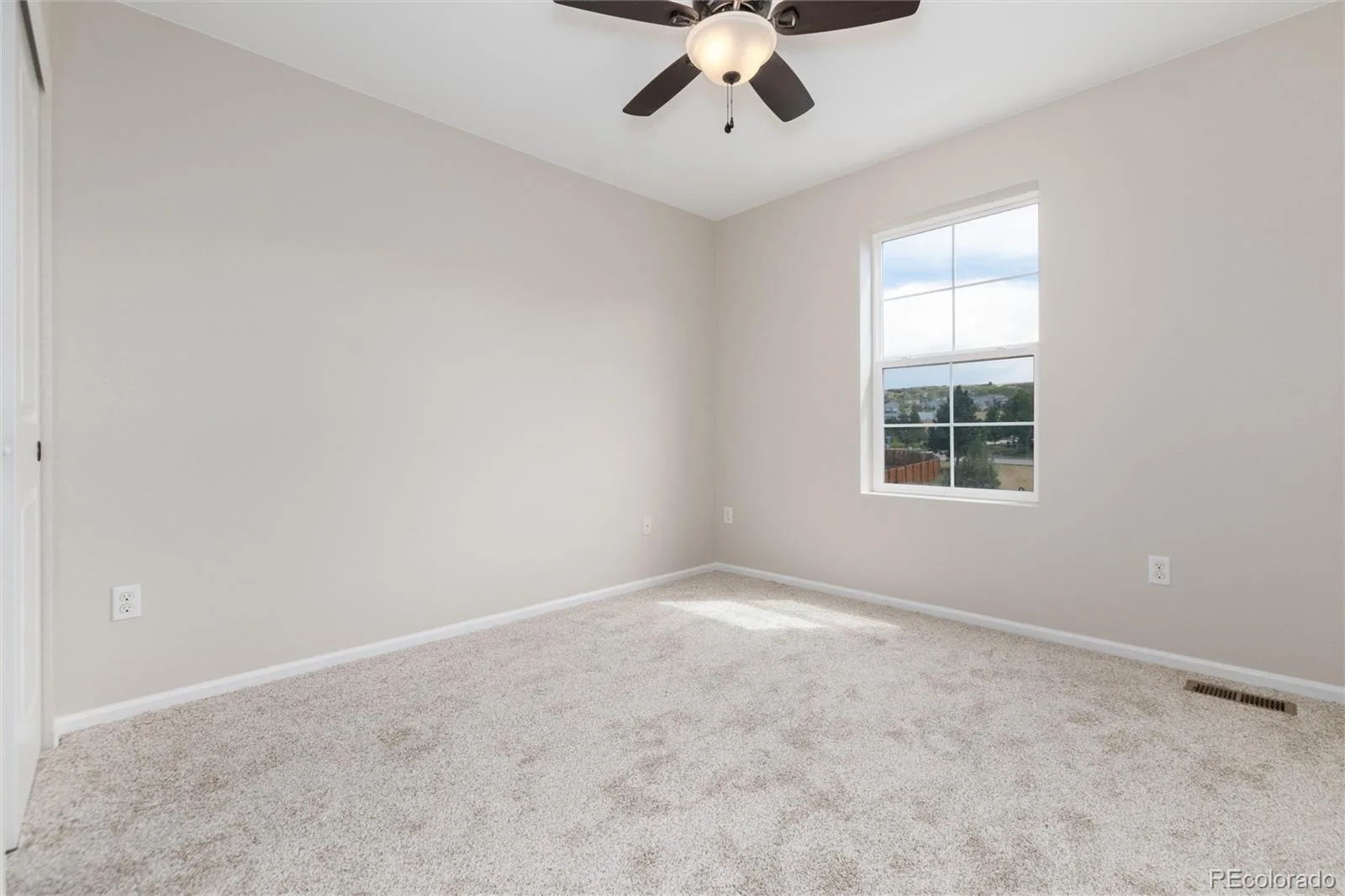 4068 Silver Swan Place Castle Rock CO 80109 | MLS #REC3585136 08292026020847 1600 30