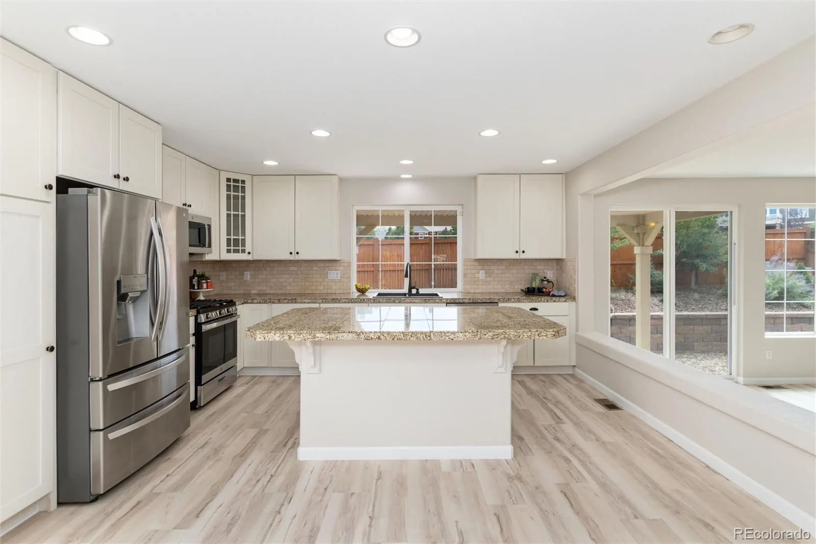 4068 Silver Swan Place Castle Rock CO 80109 | MLS #REC3585136 08292026020847 1600 8