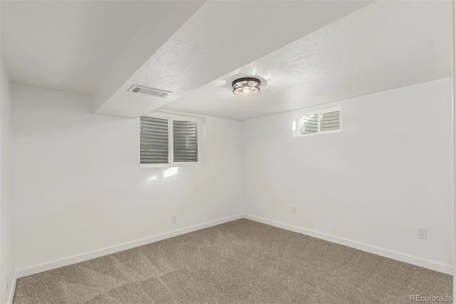 02052026200835 1600 24