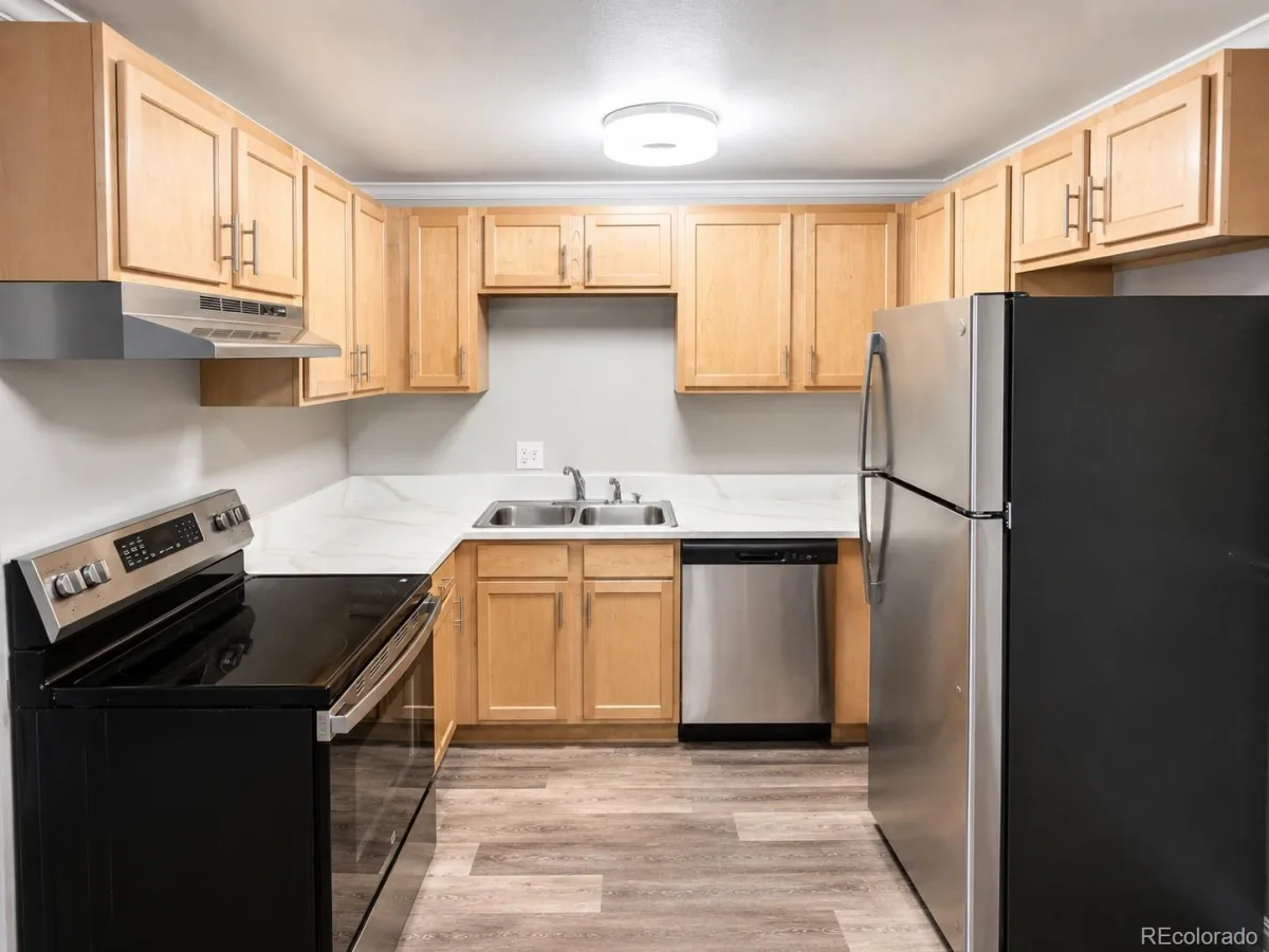 1390 Emerson Street #107 Denver CO 80218 | MLS #REC3585717 07032026180546 1200 3