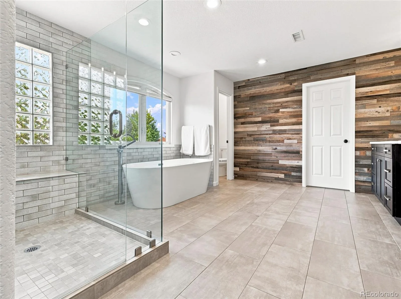 19580 E Fair Place Aurora CO 80016 | MLS #REC3589356 08212026232738 1600 27