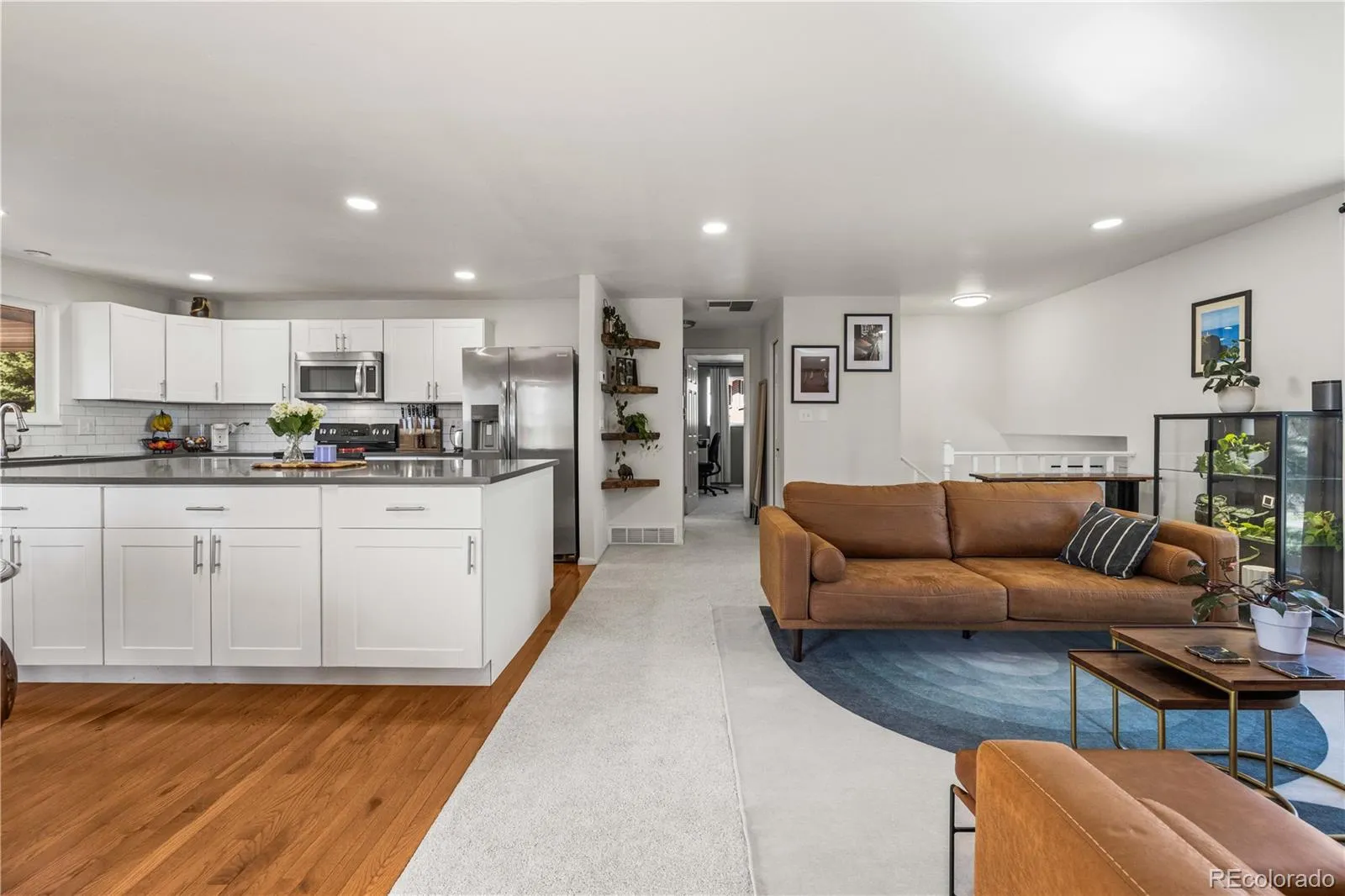 04052026003224 1600 12