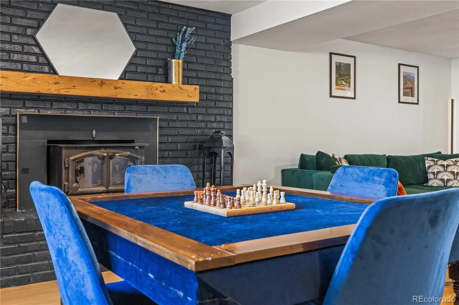 04052026003224 1600 22