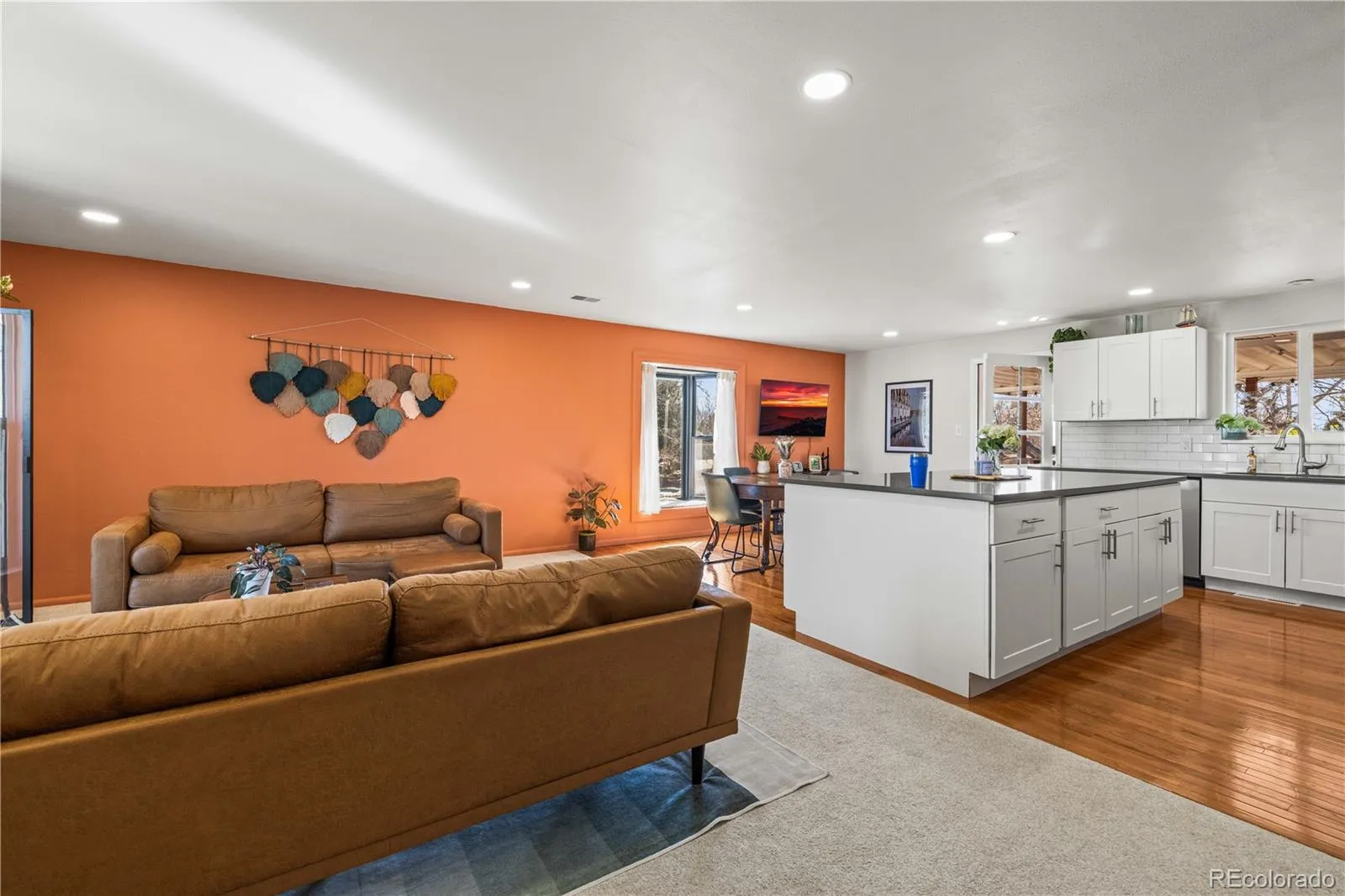 04052026003224 1600 3