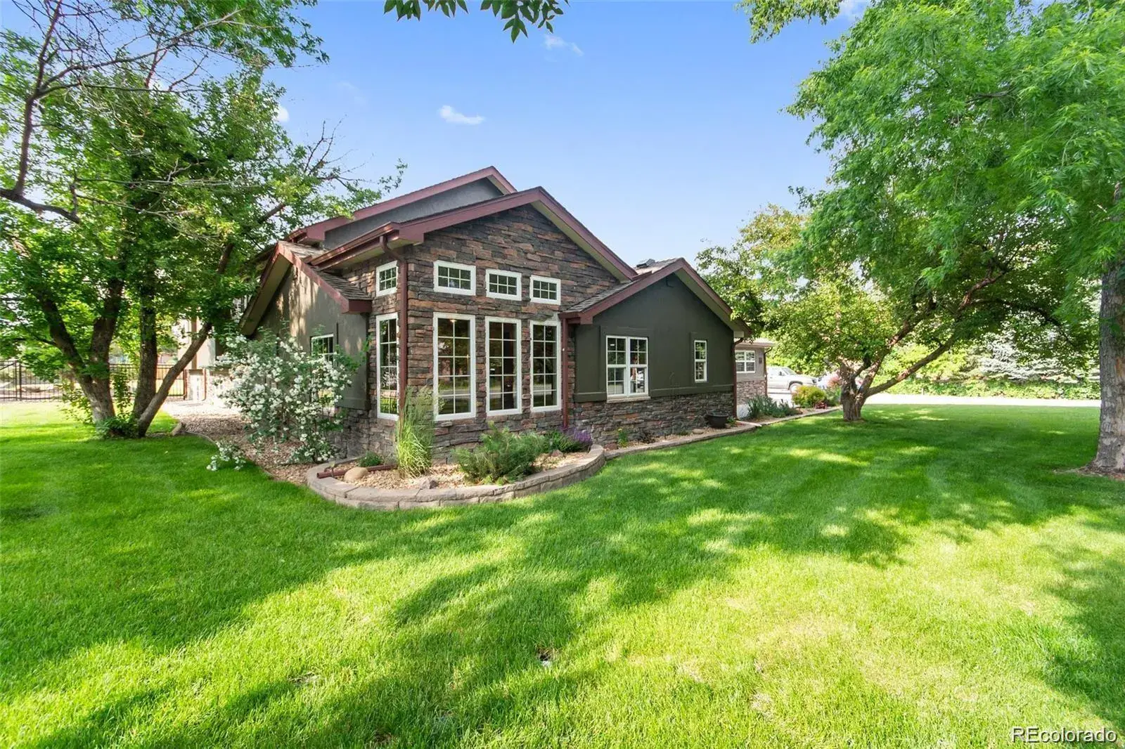 16395 W 54th Avenue Golden CO 80403 | MLS #REC3592773 02222026183443 1600 2