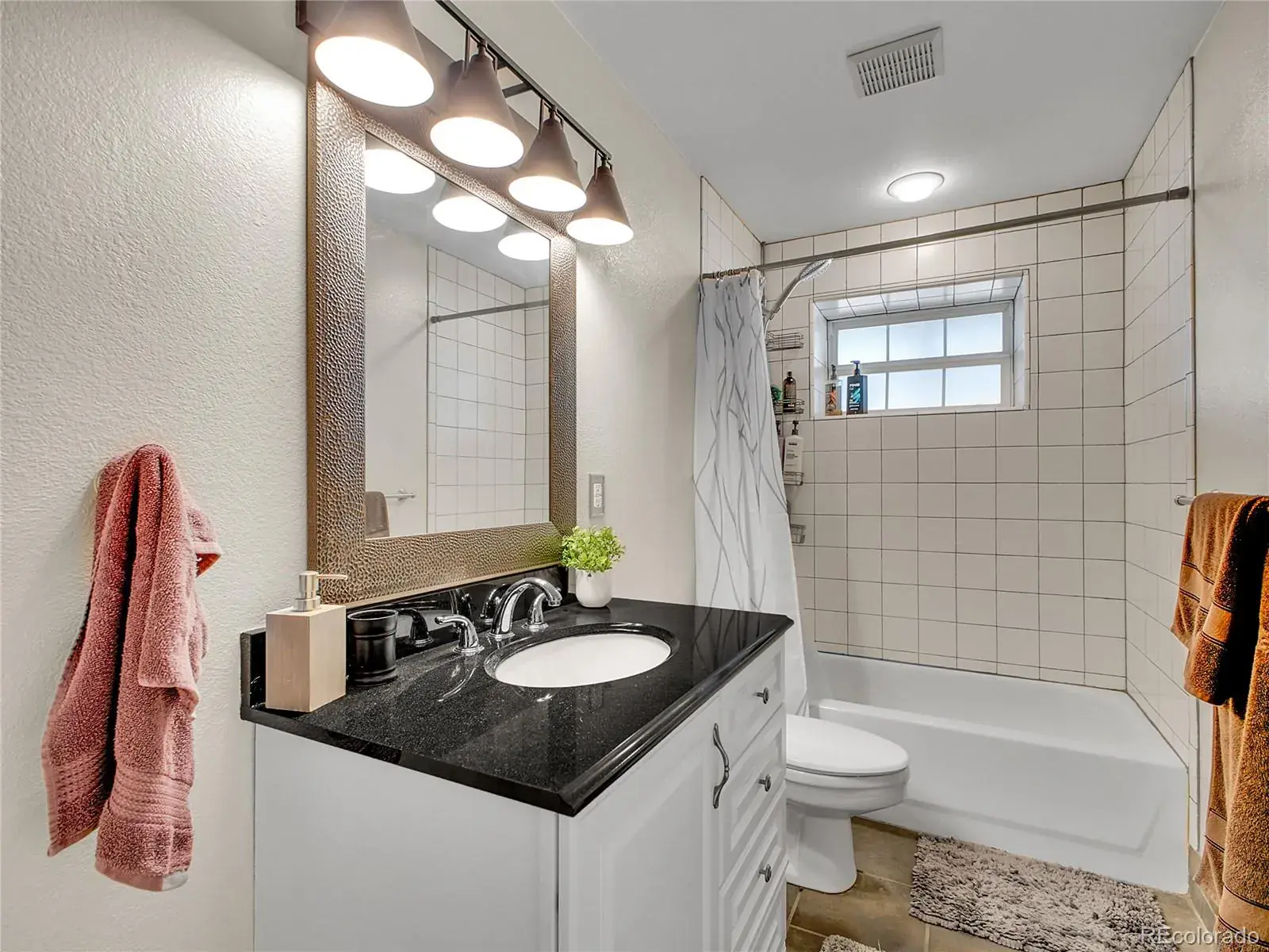 16395 W 54th Avenue Golden CO 80403 | MLS #REC3592773 02222026183443 1600 32