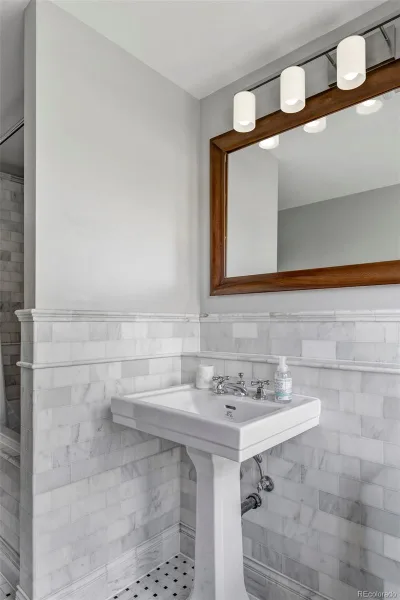 2623 W 32nd Avenue Denver CO 80211 | MLS #REC3594863 08212026125429 800 21