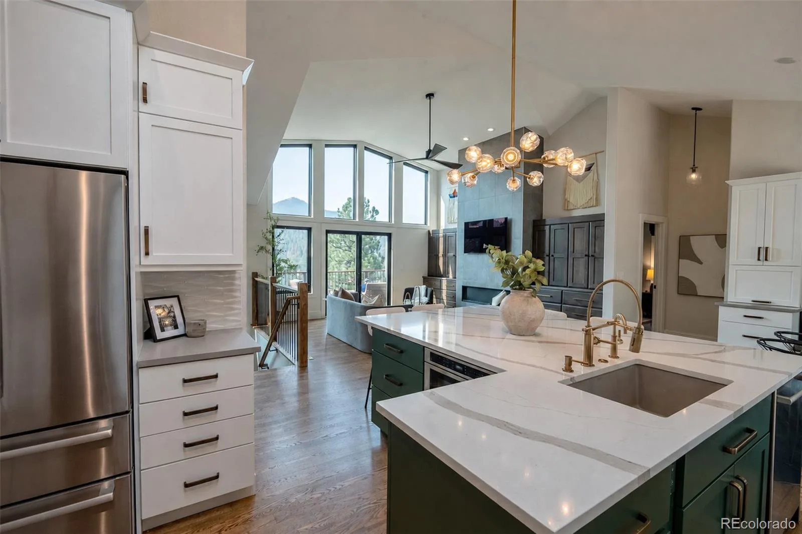 3276 Meadow View Road Evergreen CO 80439 | MLS #REC3596129 08072026014442 1600 23
