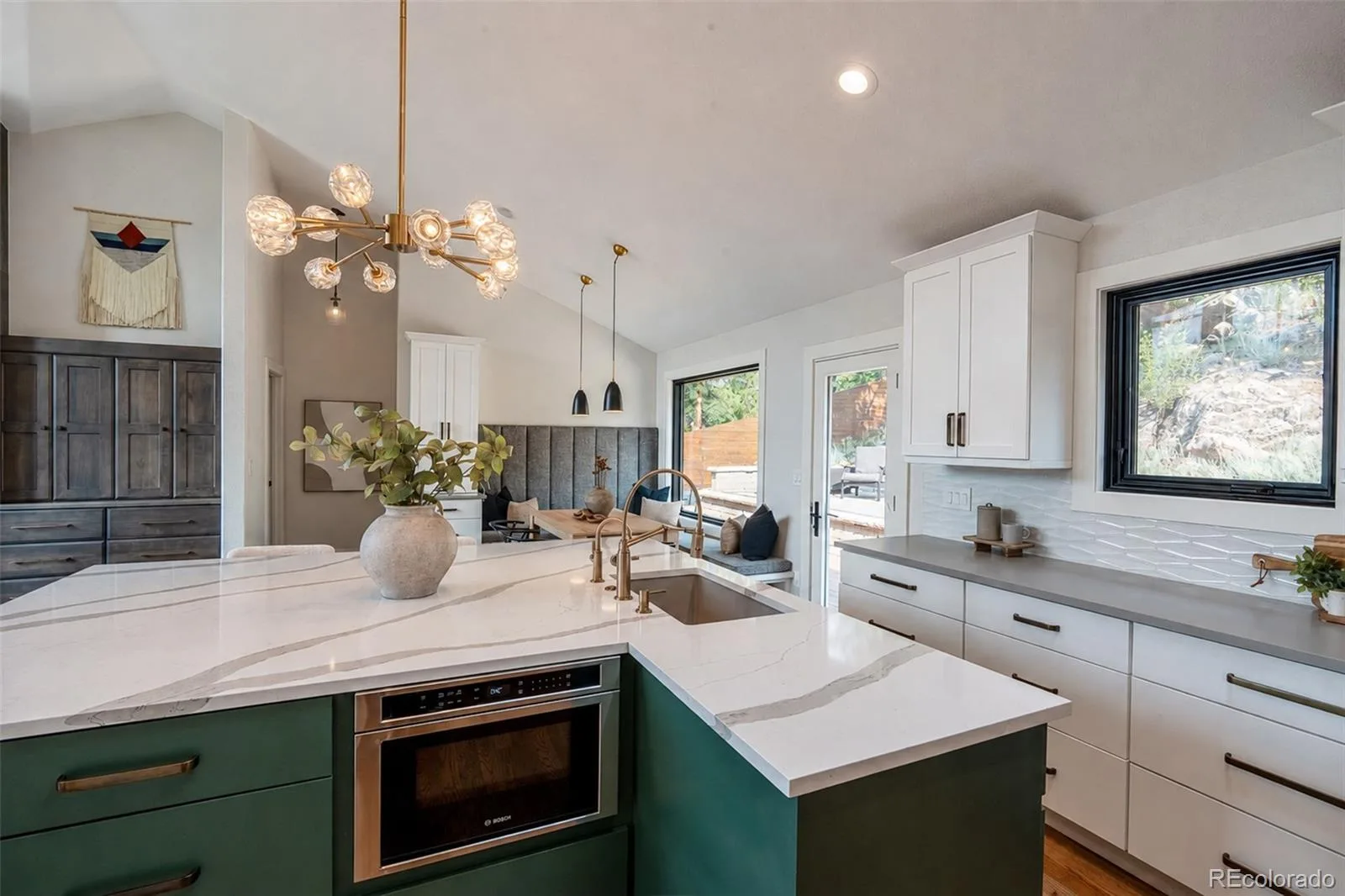 3276 Meadow View Road Evergreen CO 80439 | MLS #REC3596129 08072026014442 1600 26