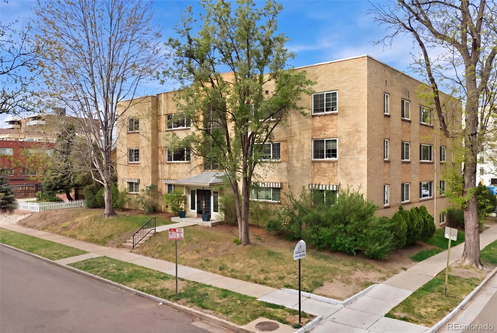 04152026215736 1600 14