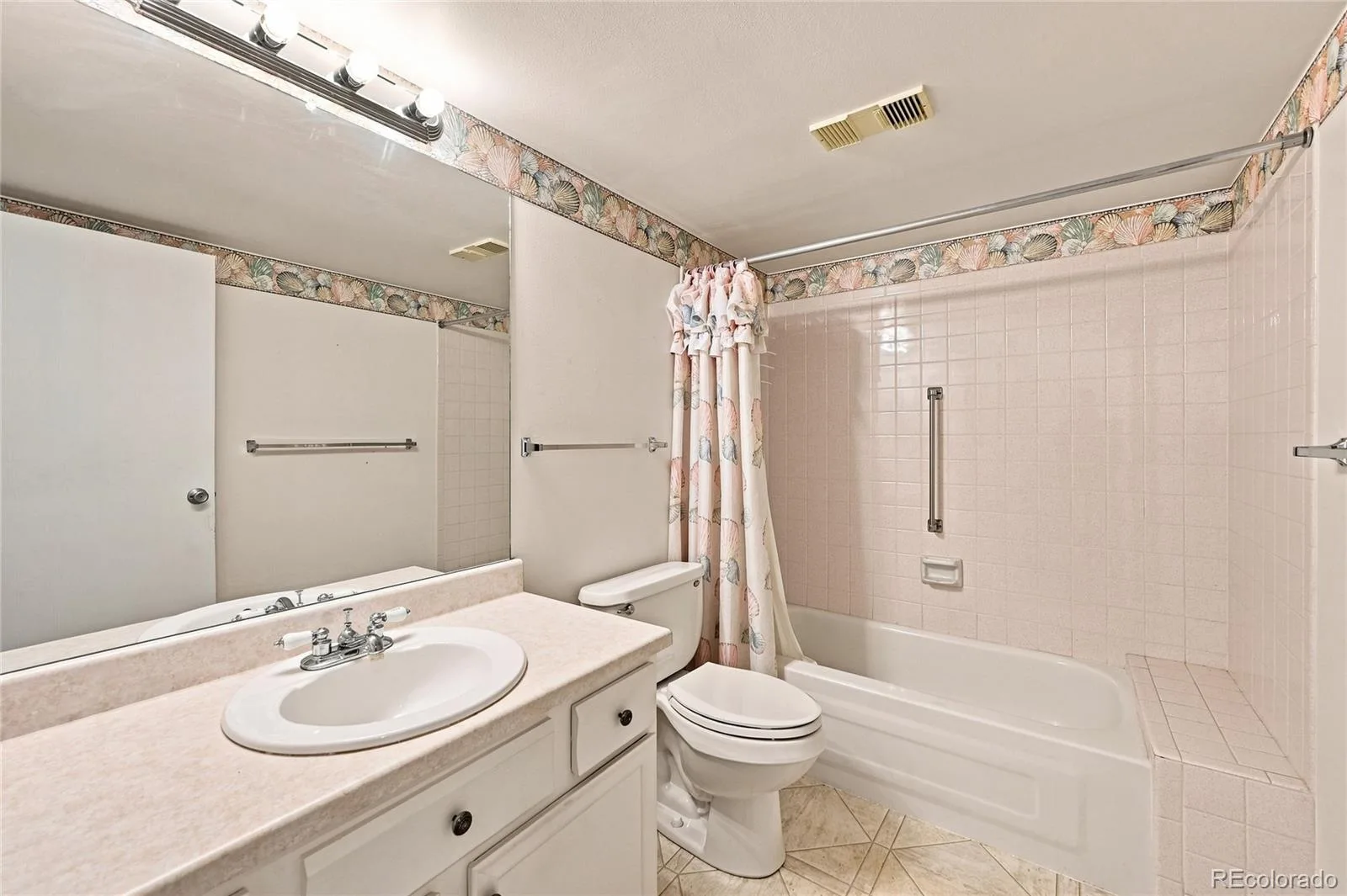 14091 E Marina Drive #511 Aurora CO 80014 | MLS #REC3597132 08072026151512 1600 19