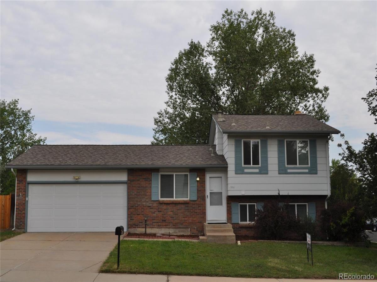 950 S Waco Way Aurora CO 80017 | MLS #REC3597263 MLS #REC3597263 image #0