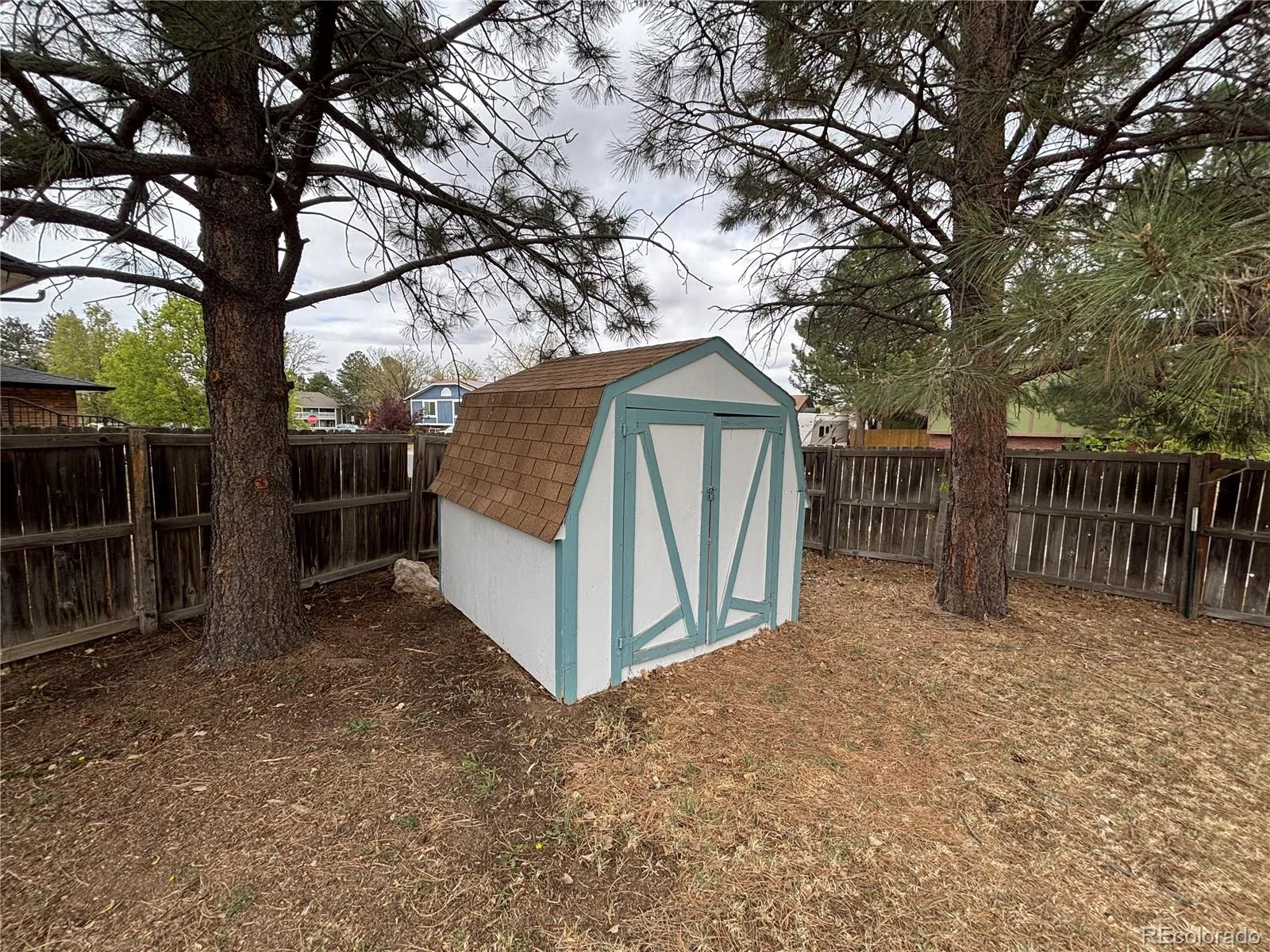 950 S Waco Way Aurora CO 80017 | MLS #REC3597263 08162026233732 1600 17