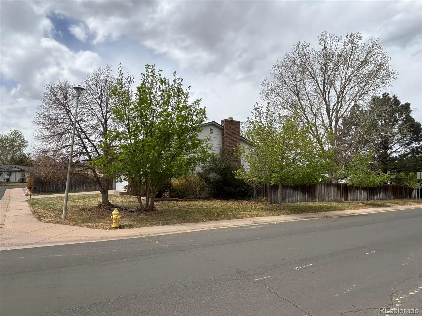950 S Waco Way Aurora CO 80017 | MLS #REC3597263 08162026233732 1600 22