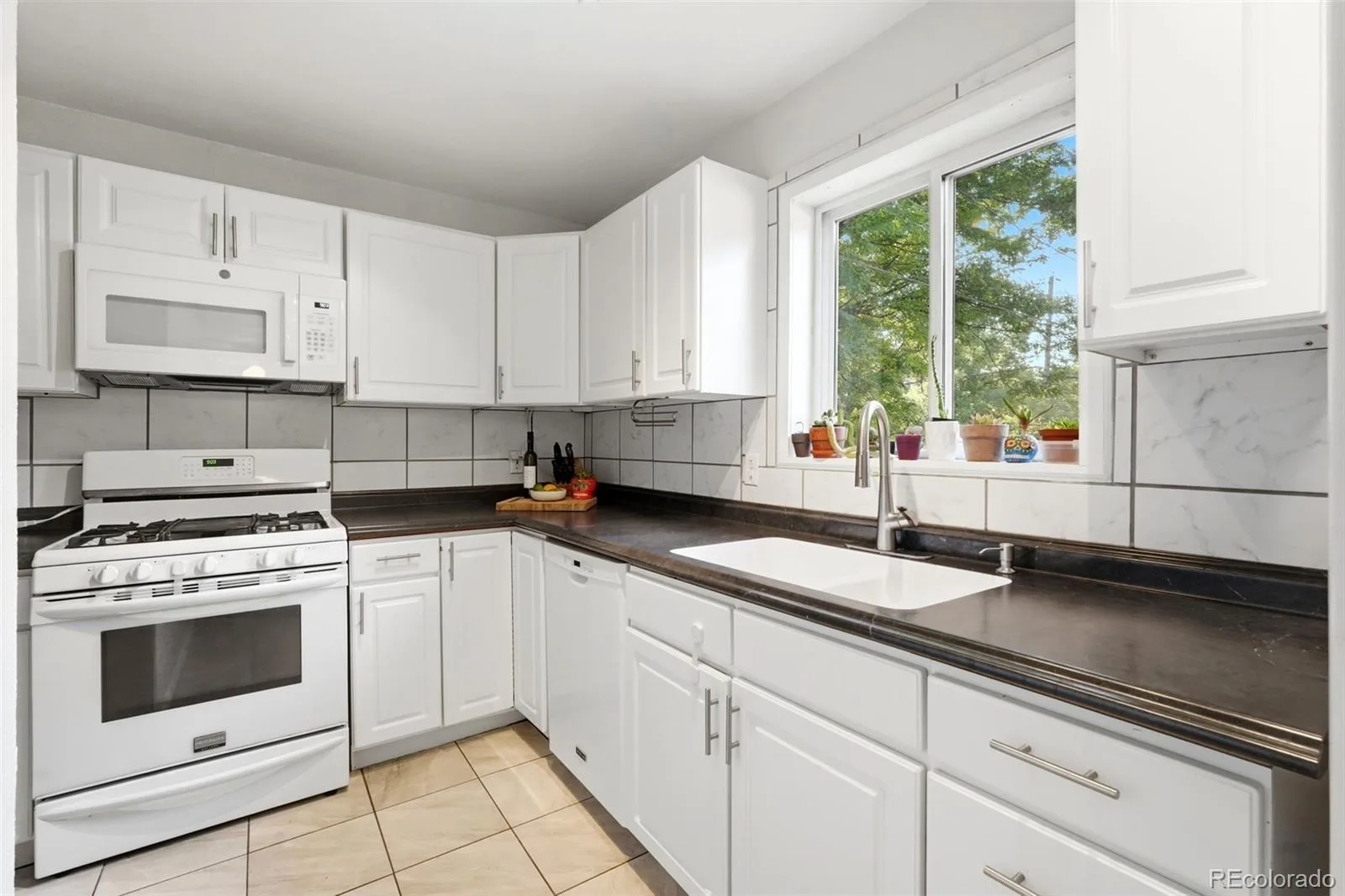 1330 S Ivanhoe Way Denver CO 80224 | MLS #REC3599580 08282026212217 1600 10