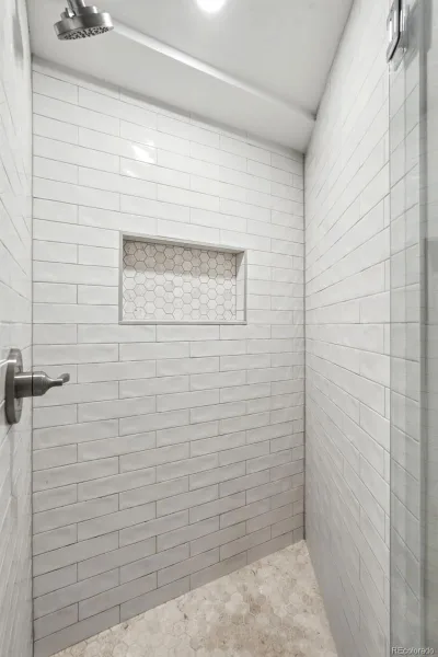 1330 S Ivanhoe Way Denver CO 80224 | MLS #REC3599580 08282026212217 800 25