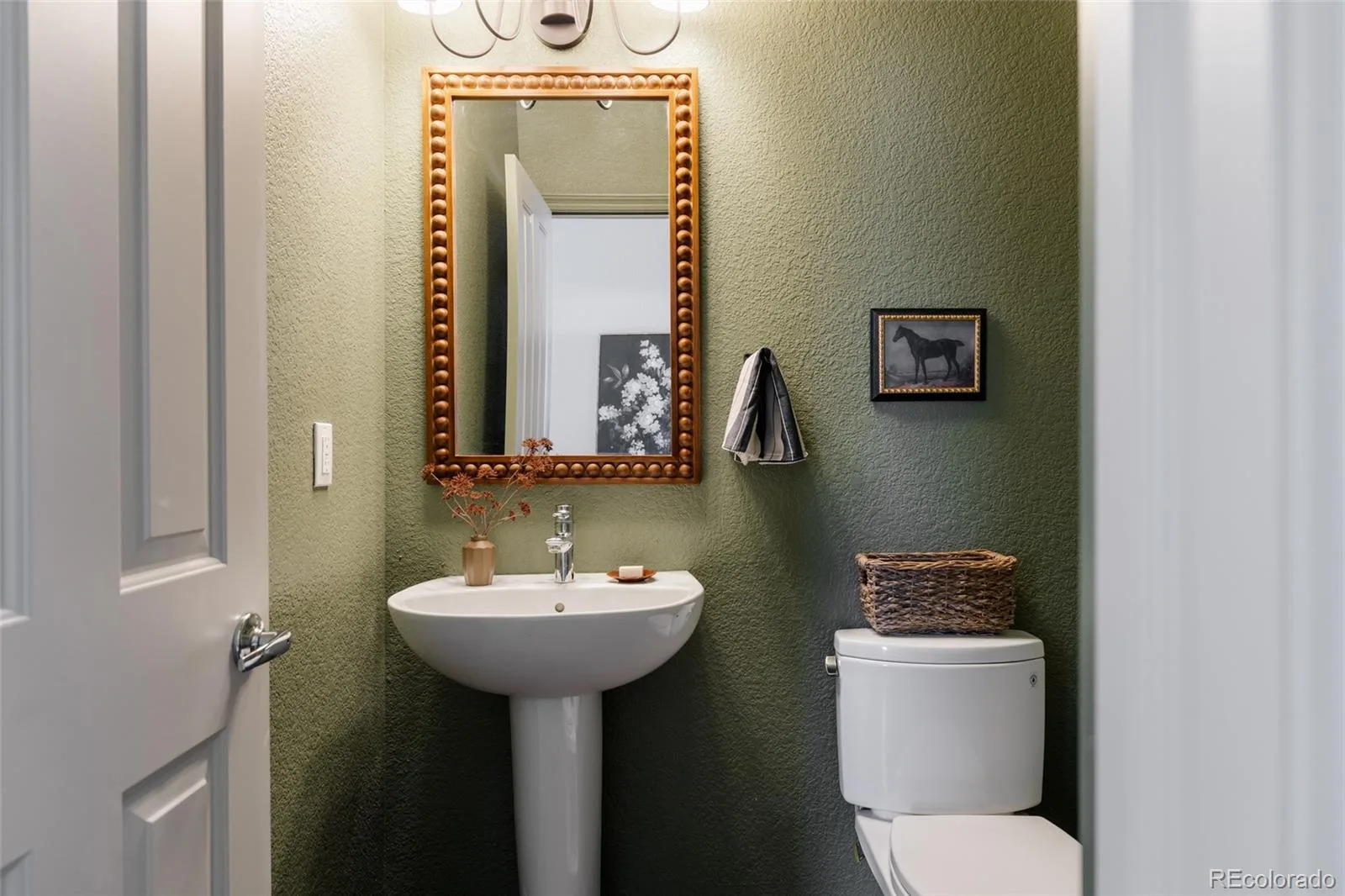 767 Elm Street Denver CO 80220 | MLS #REC3601756 08092026051335 1600 14